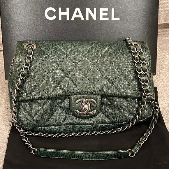 Chanel Sac Rabat Dark Green Handbag - Picture 1 of 15
